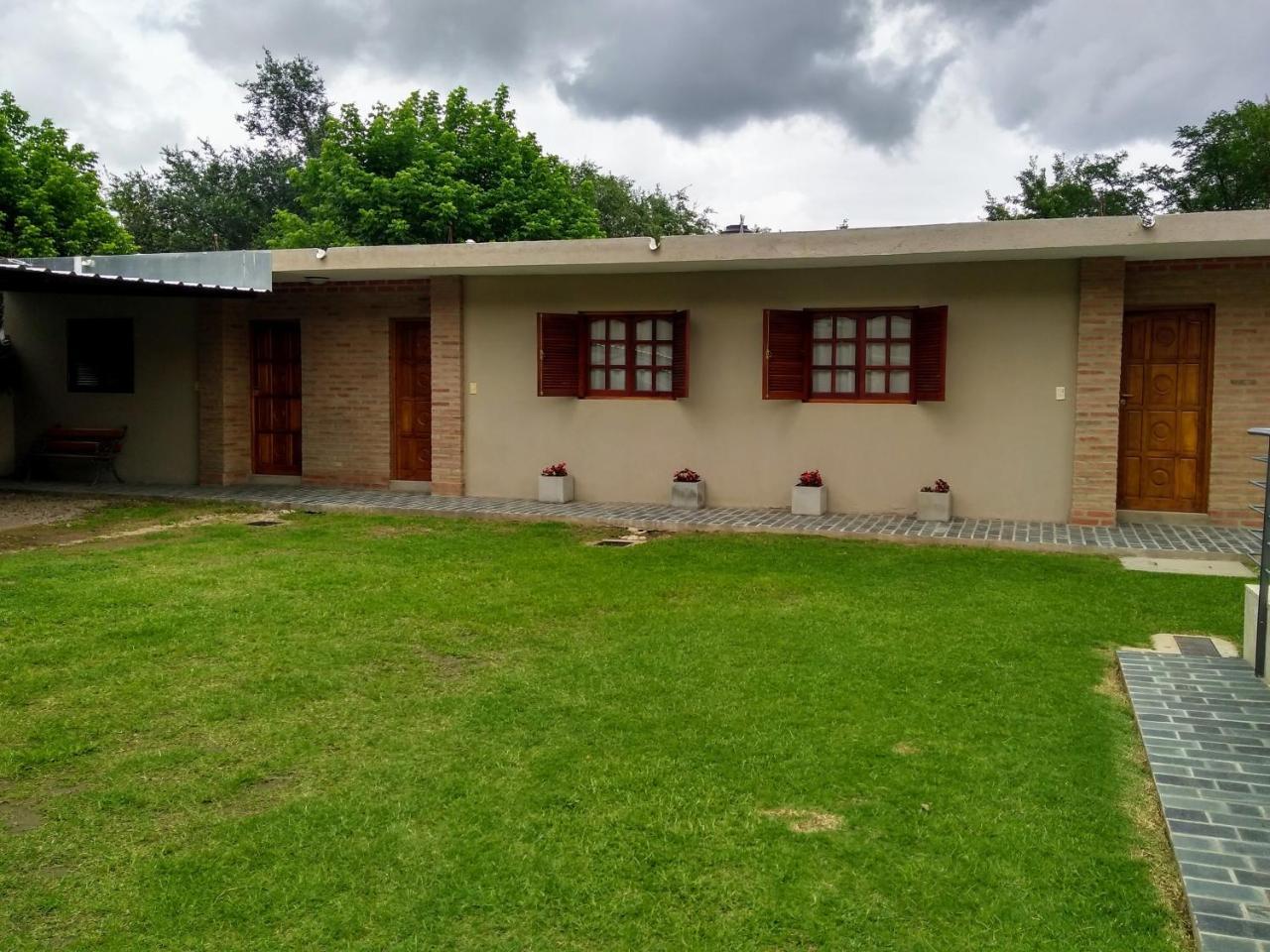 Cuatro Estaciones Villa Cura Brochero